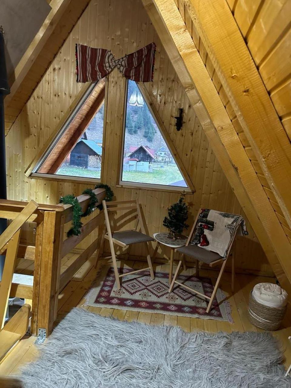 Cabanutze Satic Villa Rucăr Dış mekan fotoğraf