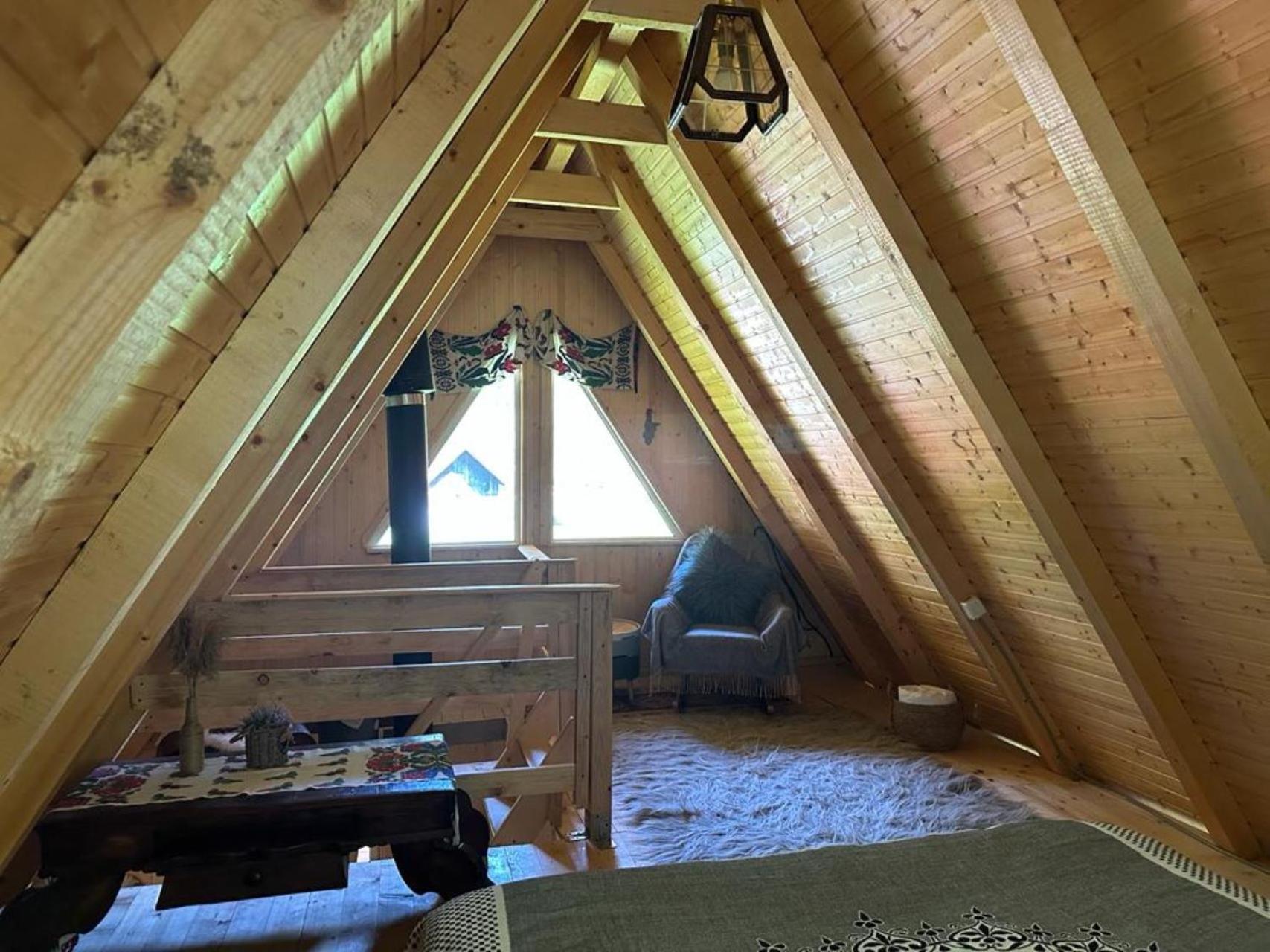 Cabanutze Satic Villa Rucăr Dış mekan fotoğraf