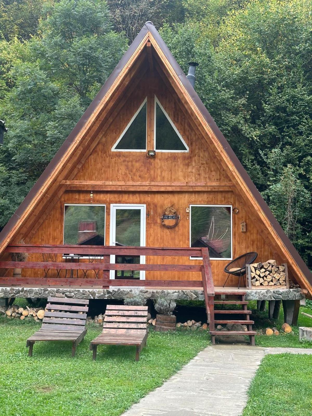 Cabanutze Satic Villa Rucăr Dış mekan fotoğraf